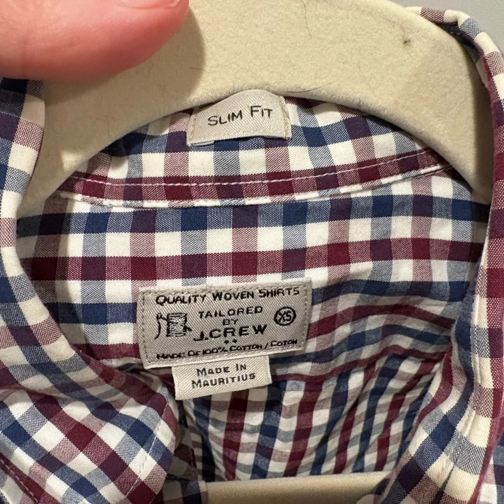 Jcrew  Men's Checkered Button Down Shirt - slim fit